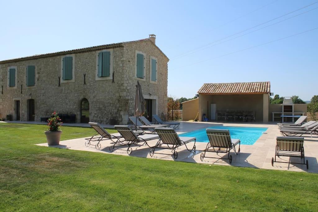 Mas En Campagne Villa Mallemort Exterior photo